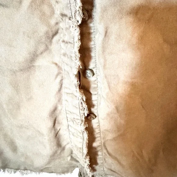 Chicos military fringe edge button down green S - Picture 2 of 4